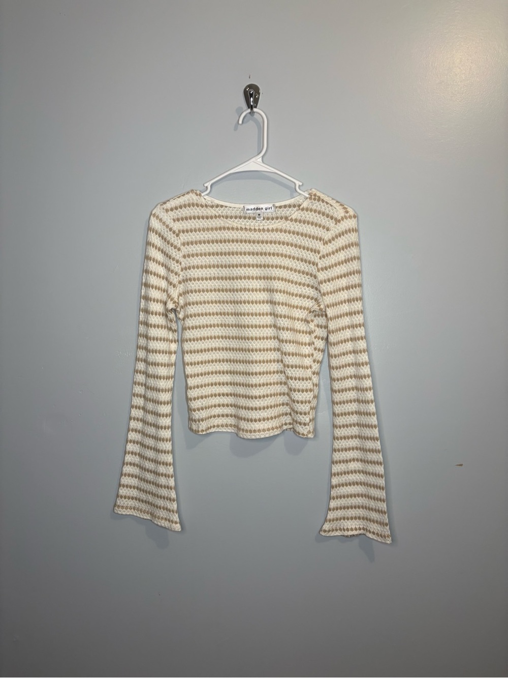 Madden Girl Women’s Medium Boho Bell Sleeve Striped Open Knit Blouse Festival